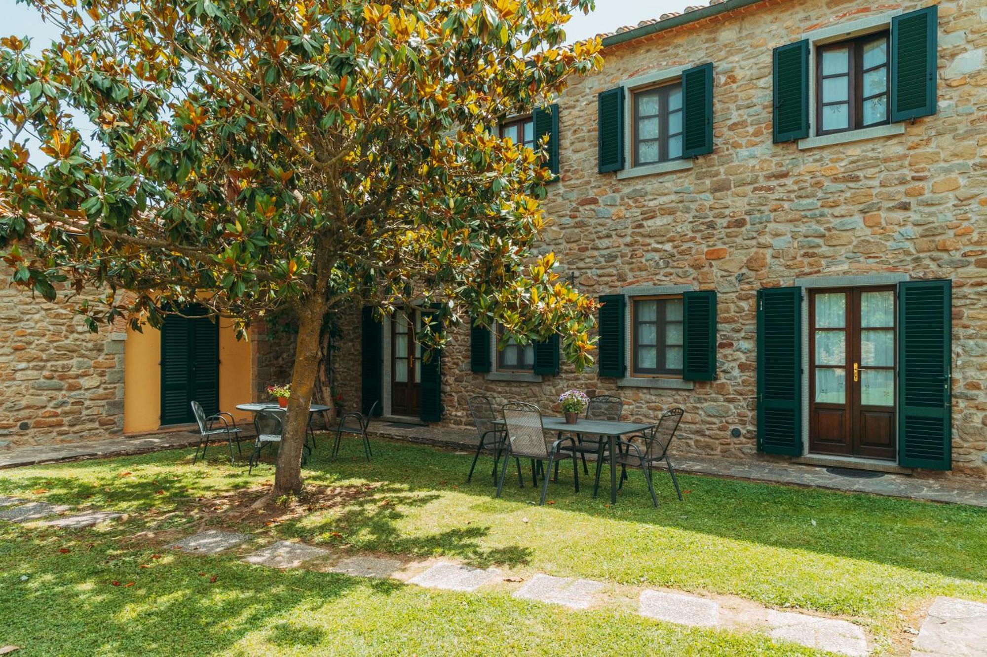 Agriturismo Il Borgo Cortona Exterior photo